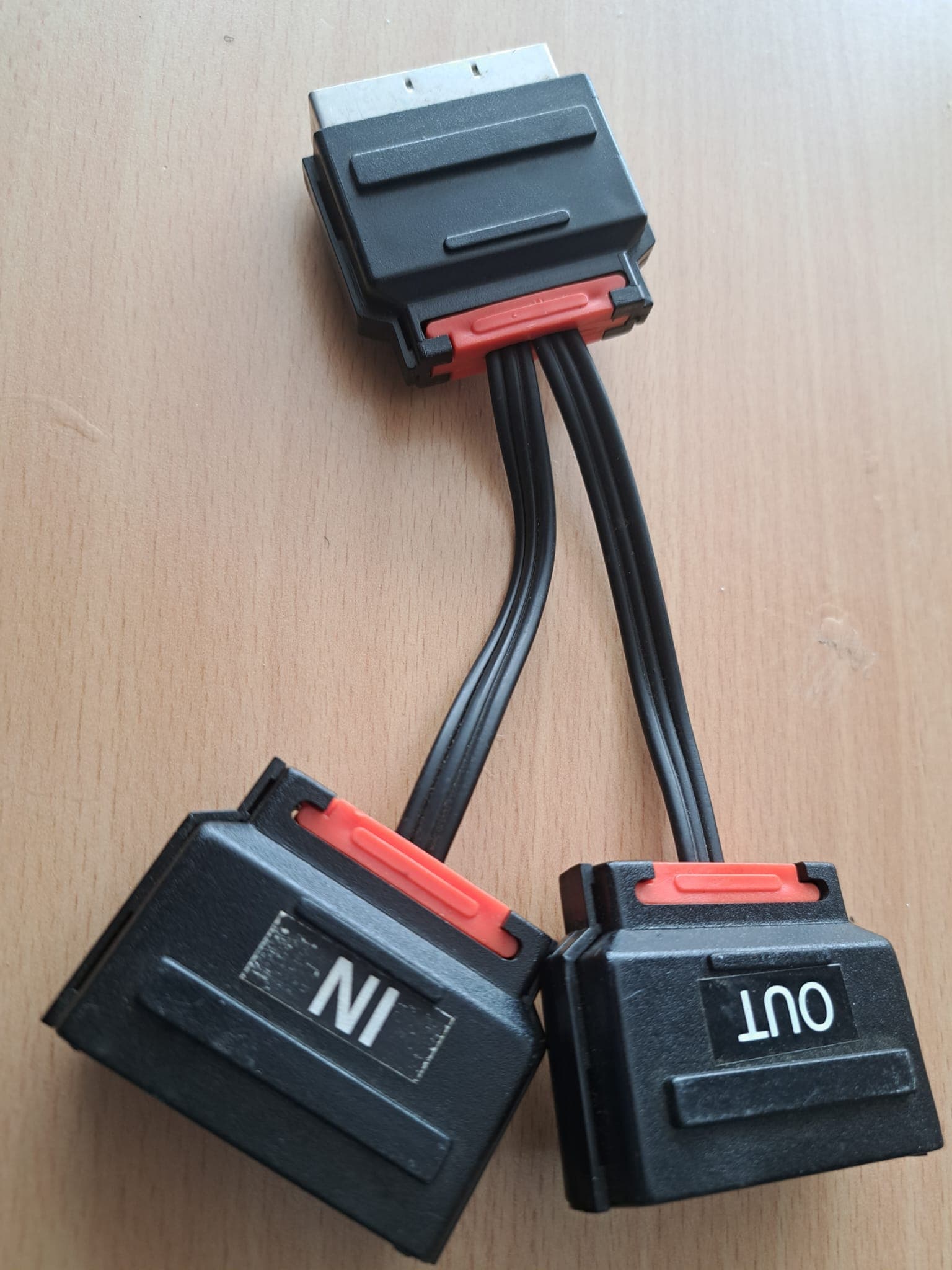 SCART splitter kable 1x male, 2x female